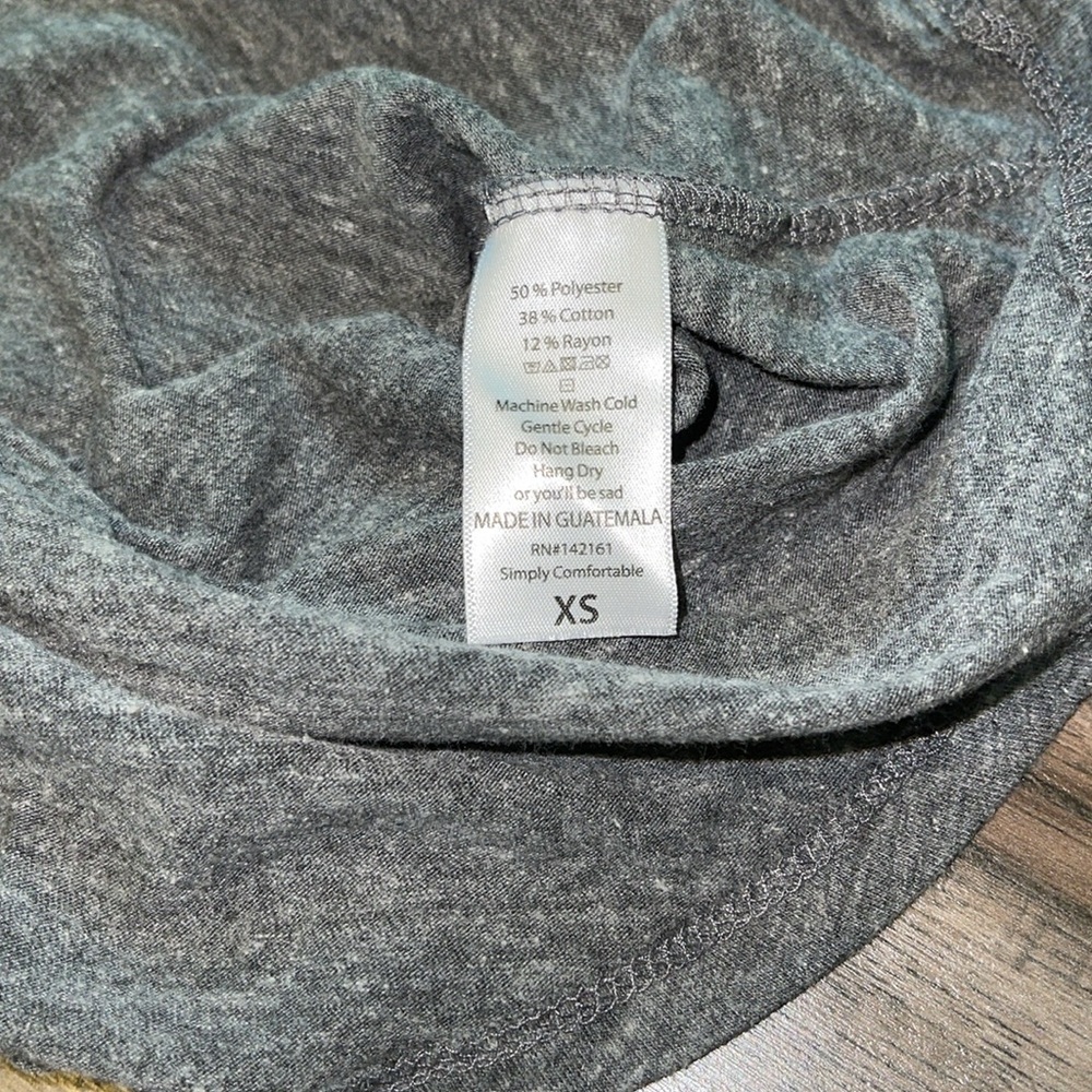 LulaRoe Randy Baseball Tee - Picture 5 of 6